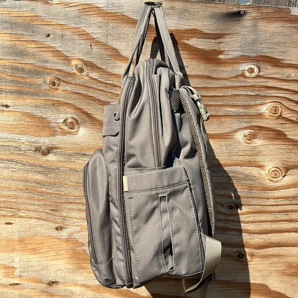 BabbleRoo Original Diaper Backpack - Picture 3 of 14